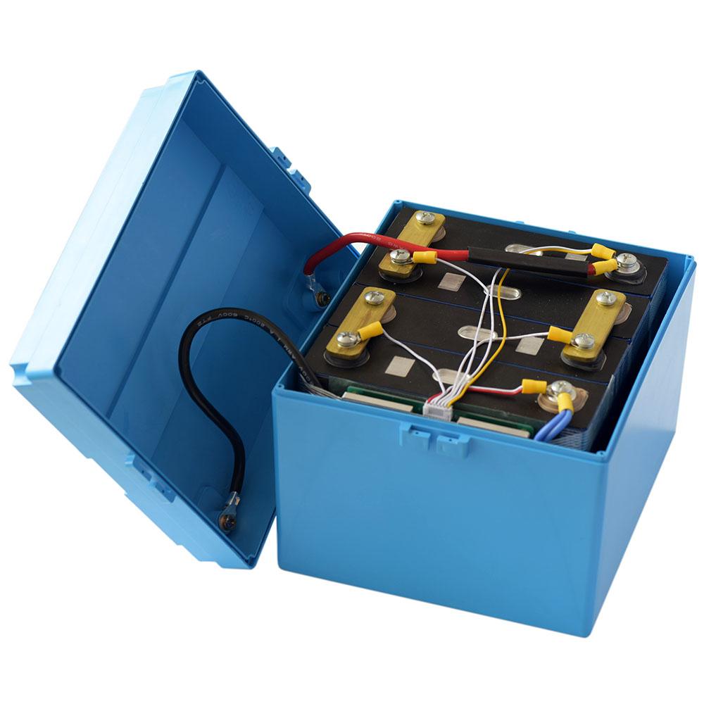 12V 100Ah LiFePo4 storage battery pack