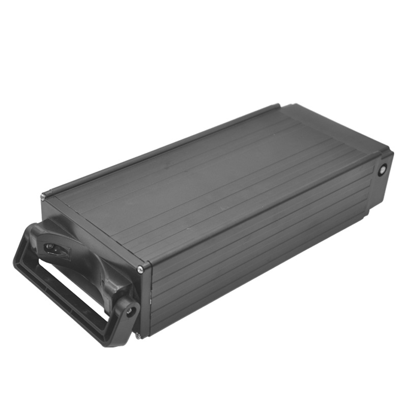 Electric vehicle lithium iron phosphate battery real life can use how many years