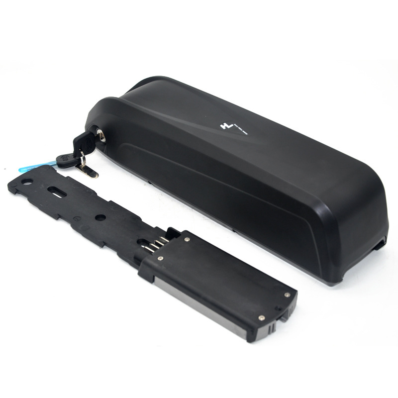General electric car battery has several pieces